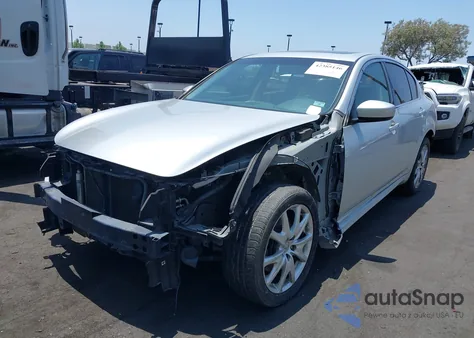 2011 Infiniti G37 z USA, uszkodzony, nr VIN JN1CV6AR4BM351040